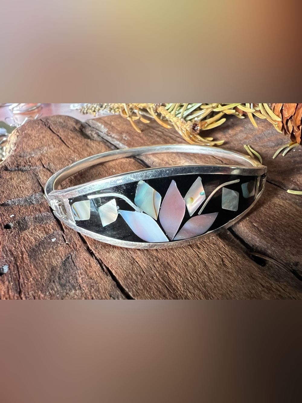 Iridescent Mother-of-Pearl Lotus Inlay Sterling Bangle - Black and Pearl